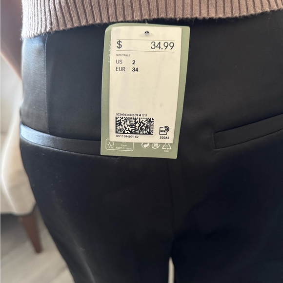 Women’s Black Trousers - Picture 4 of 5